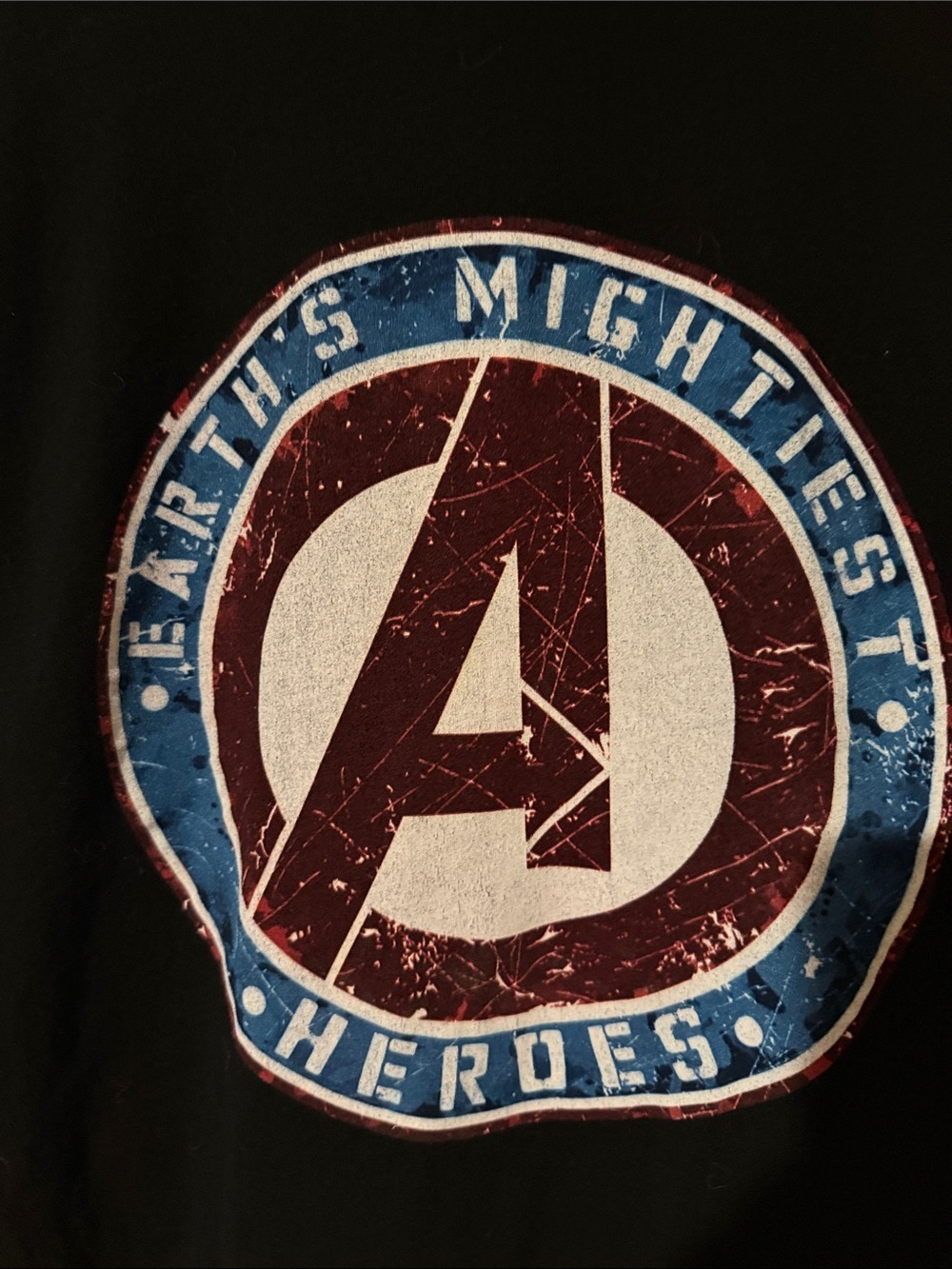 Marvel Black Short-Sleeve Avengers Emblem Tee - Picture 2 of 3